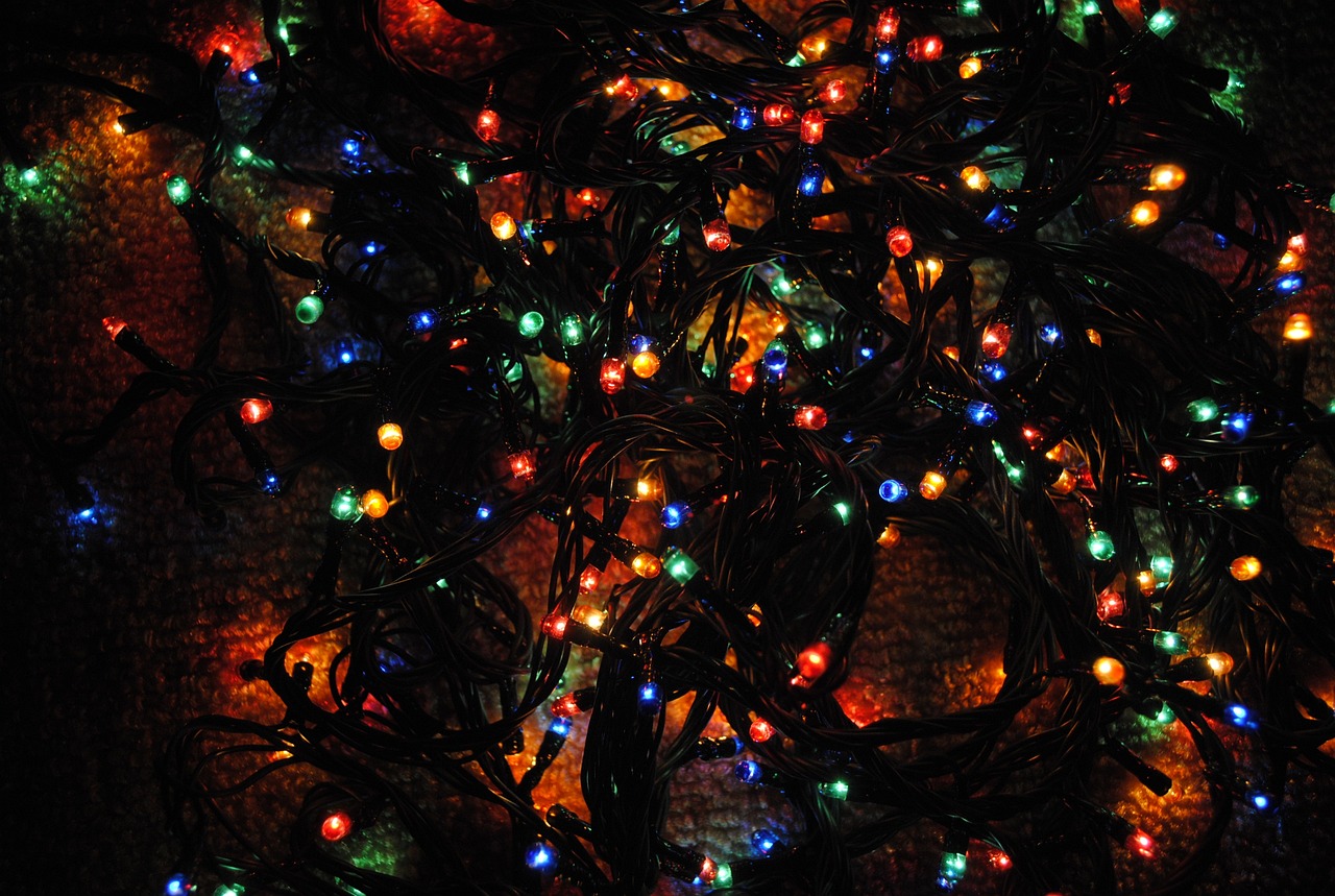 Comment choisir la meilleure guirlande de Noël lumineuse pour votre décoration ?